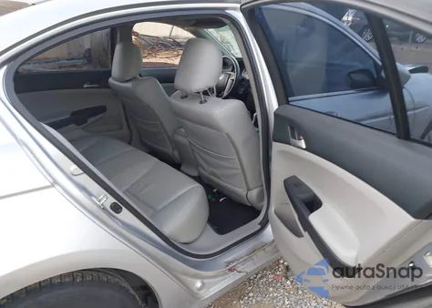 2011 Honda Accord 2.4 Lx from USA, damaged, VIN 1HGCP2F34BA044085